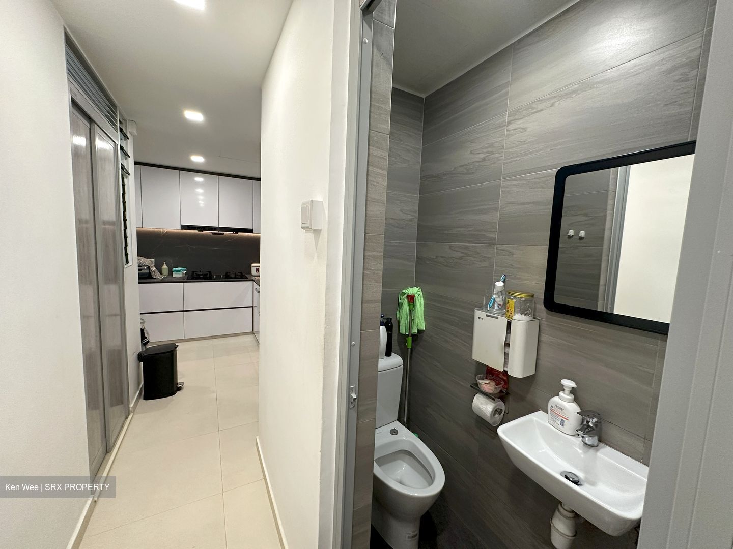 Sixth Avenue Ville (D10), Condominium #447819181